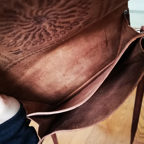 Vintage style hand-tooled genuine leather … - Picture 7 of 7